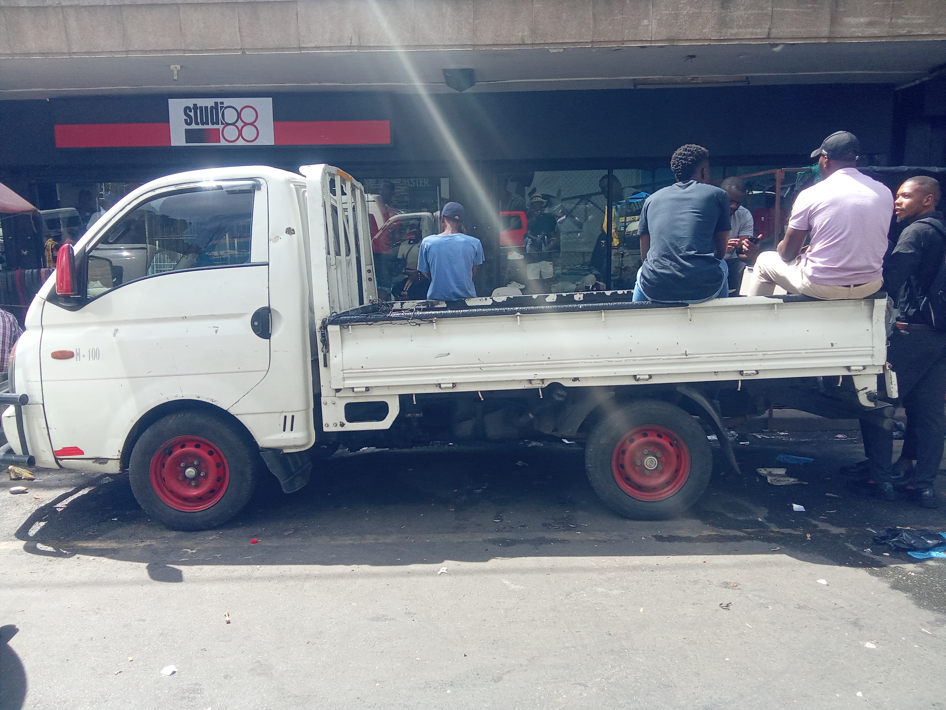 k2700 Truck Hire Near Me for hire in Johannesburg, Pretoria,mafikeng, randfontein, rustenberg, Germiston  Gauteng