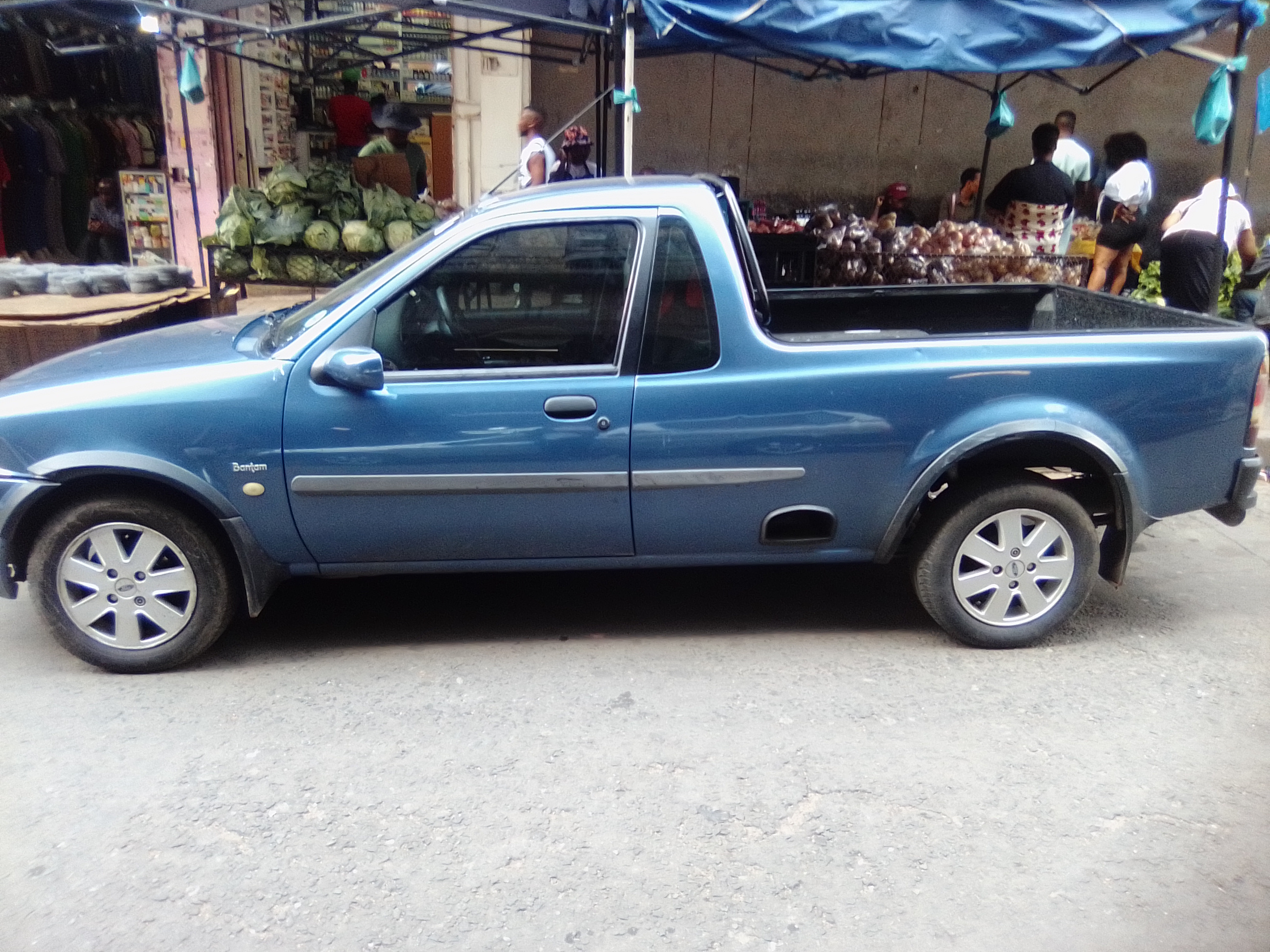 1 Ton Courier Bakkie Hire Near Me for hire in Johannesburg, Randburg, Germiston, busburg,sandton,  Gauteng