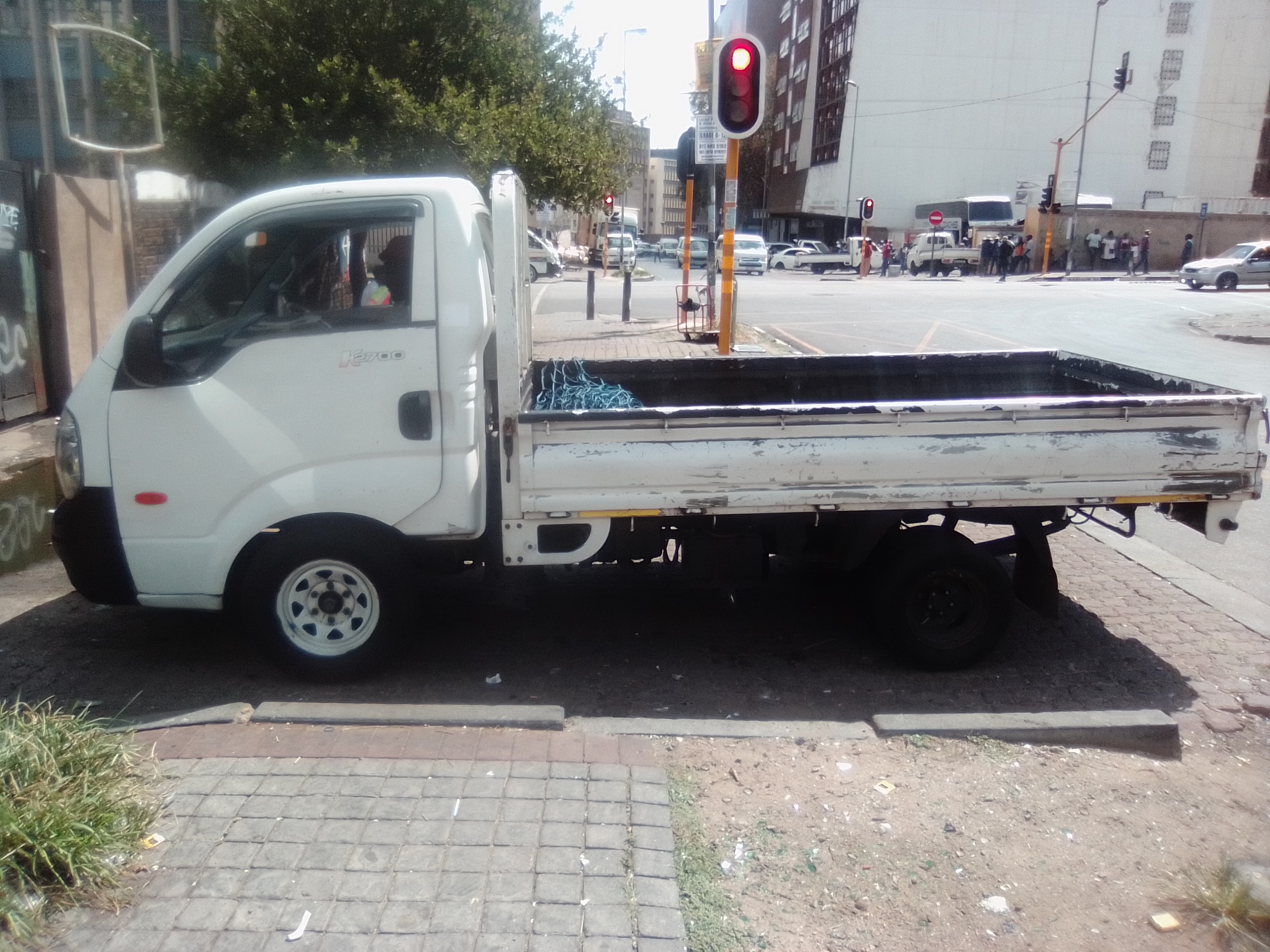 Truck Hire Near Me for hire in Johannesburg,Soweto,south gate,fourways,Sandton,boksburg, Germiston, Pretoria, Katlehong  Gauteng