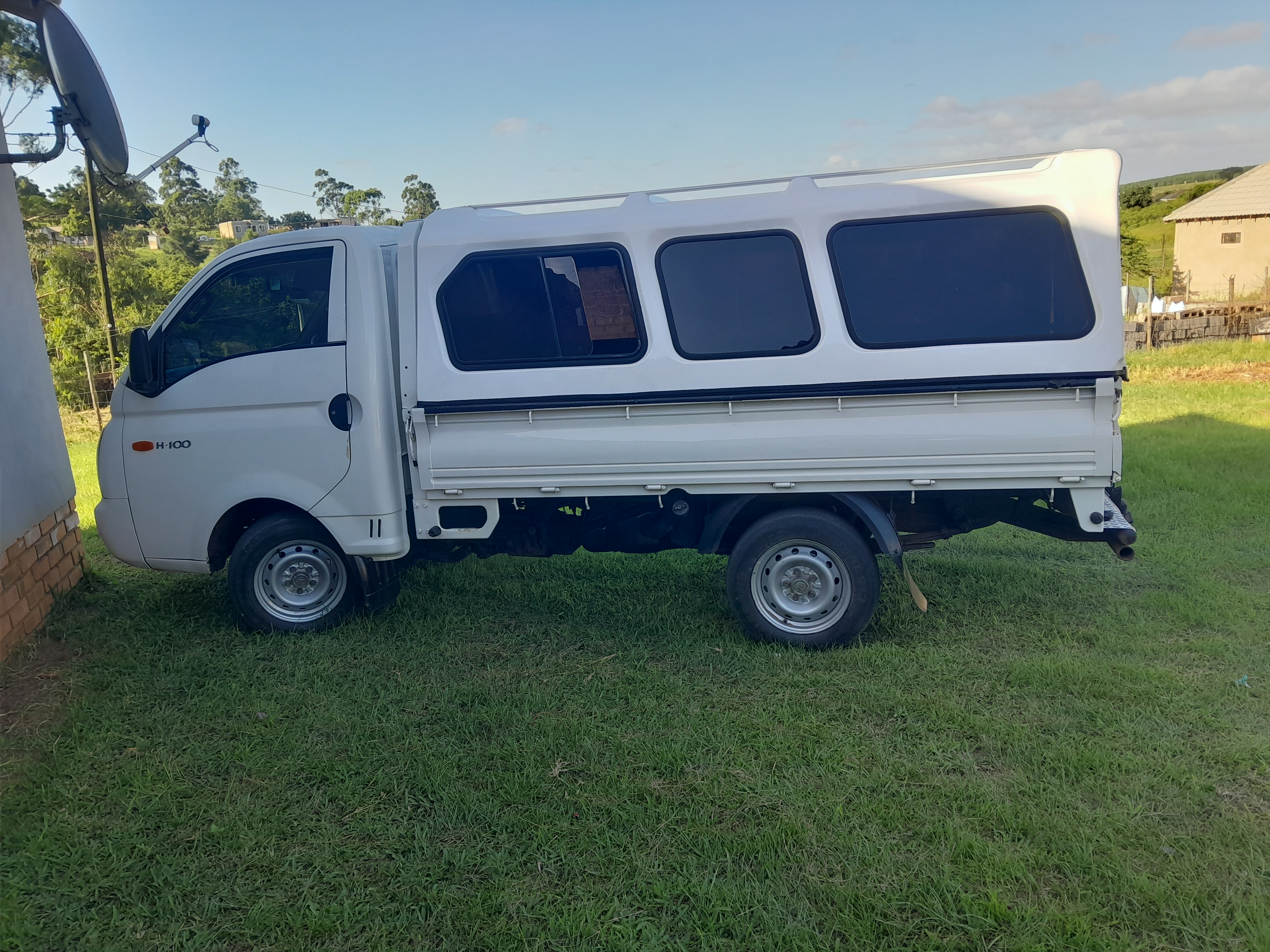 House Moving Bakkie for hire in Richards Bay Kwazulu-Natal