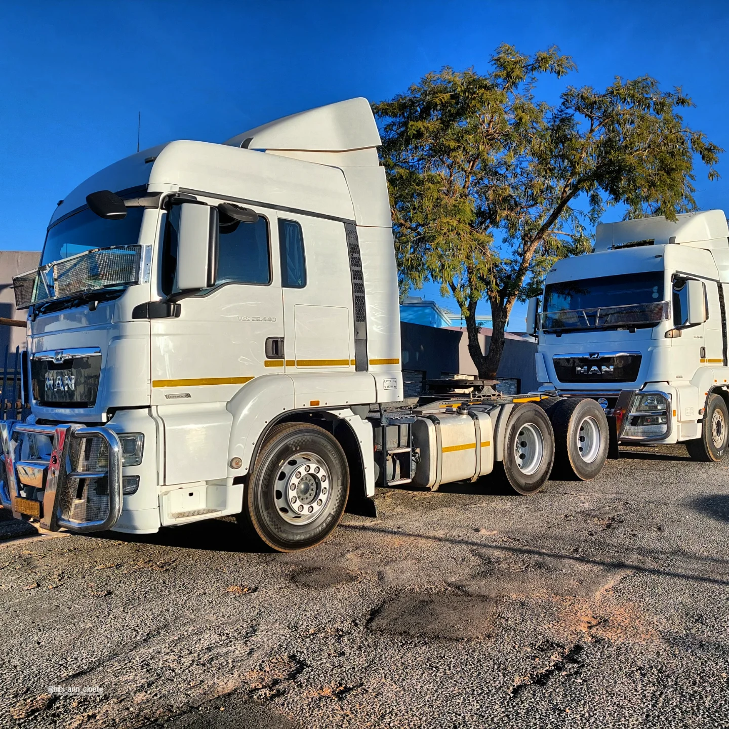 Superlink Flatdeck for hire in Johannesburg, Urban, Cape Town Namibia, Khomas