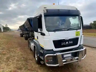 34 Ton SideTipper Truck For Rental for hire in POLOKWANE, GAUTENG, MPUMALANGA  AND NORTH WEST PROVINCES. North West