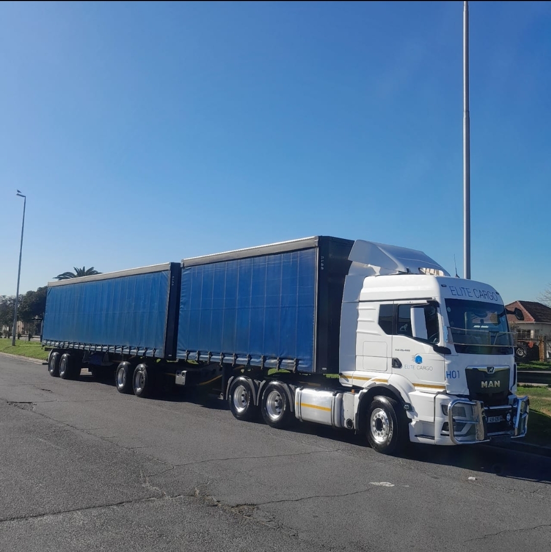 Superlink Tautliner for hire in Pretoria, Johannesburg, Cape Town South Africa, Western Cape