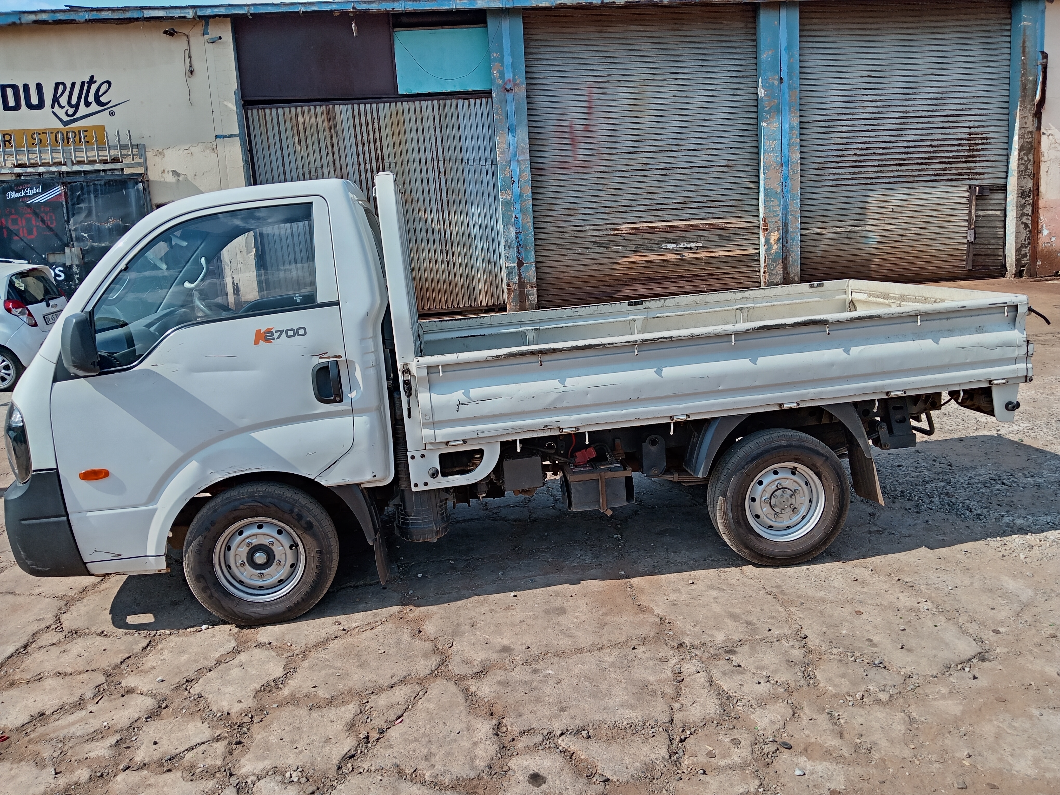 Pickup Lorry for hire in Mduduzi South Africa, Gauteng