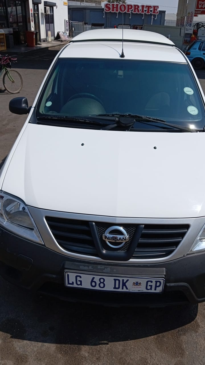 0 - 1 ton truck for hire in Thapelo khoza South Africa, Gauteng