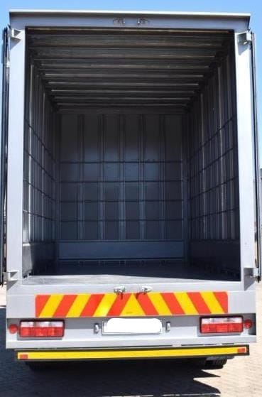 4 Ton Pick Up Lorry Rental for hire in Mkhulu South Africa, Mpumalanga