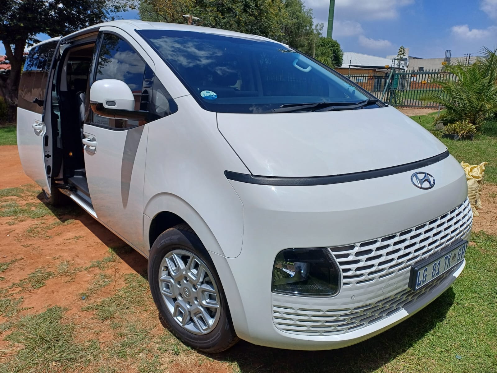 Panel Van for hire in Sonwabo Dlabati South Africa, Gauteng