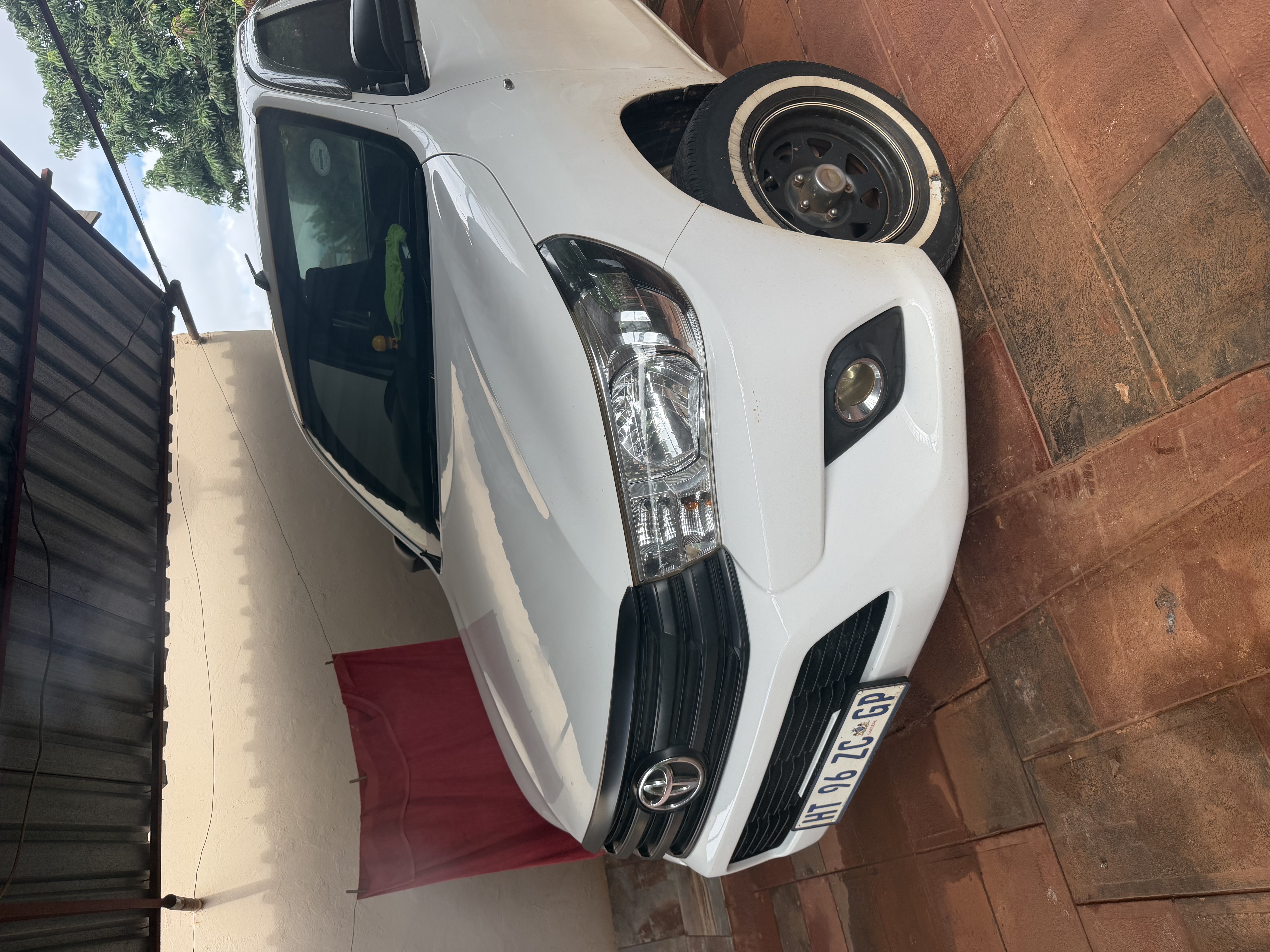 Bakkie for hire in Rofhiwa Ramutangwa South Africa, Limpopo