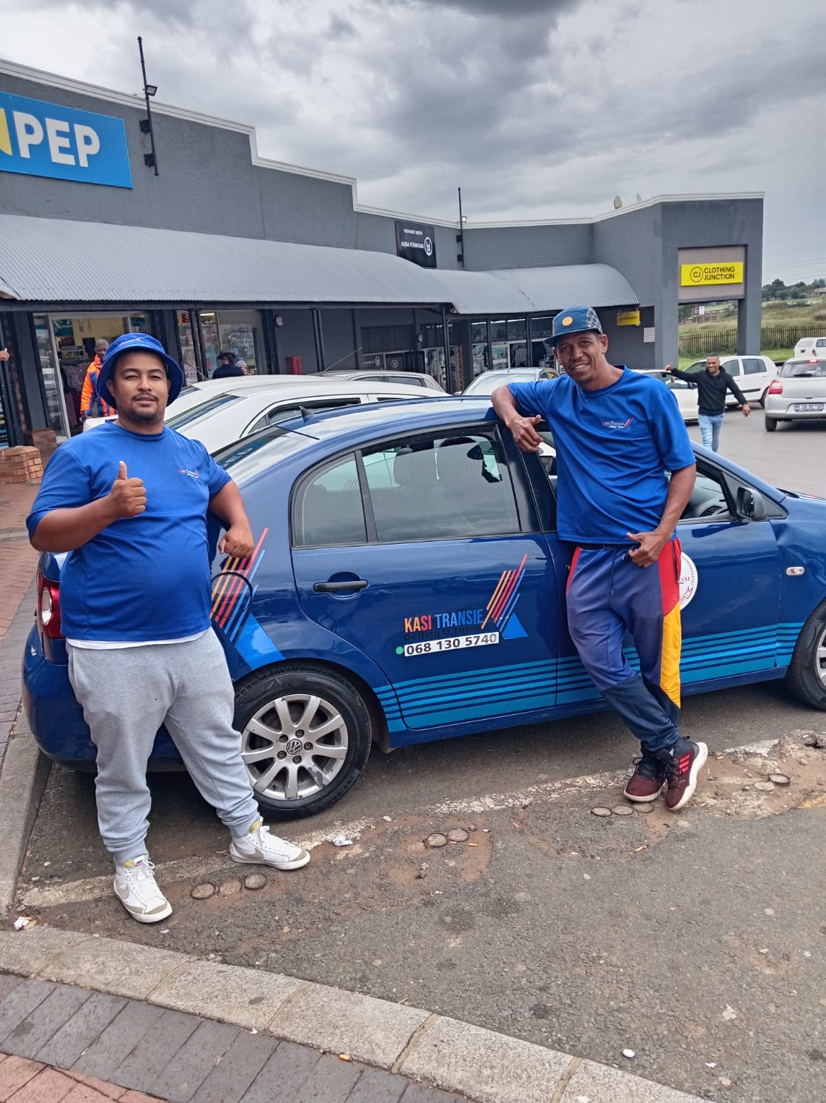 Private Car for hire in Ameer theron South Africa, Gauteng