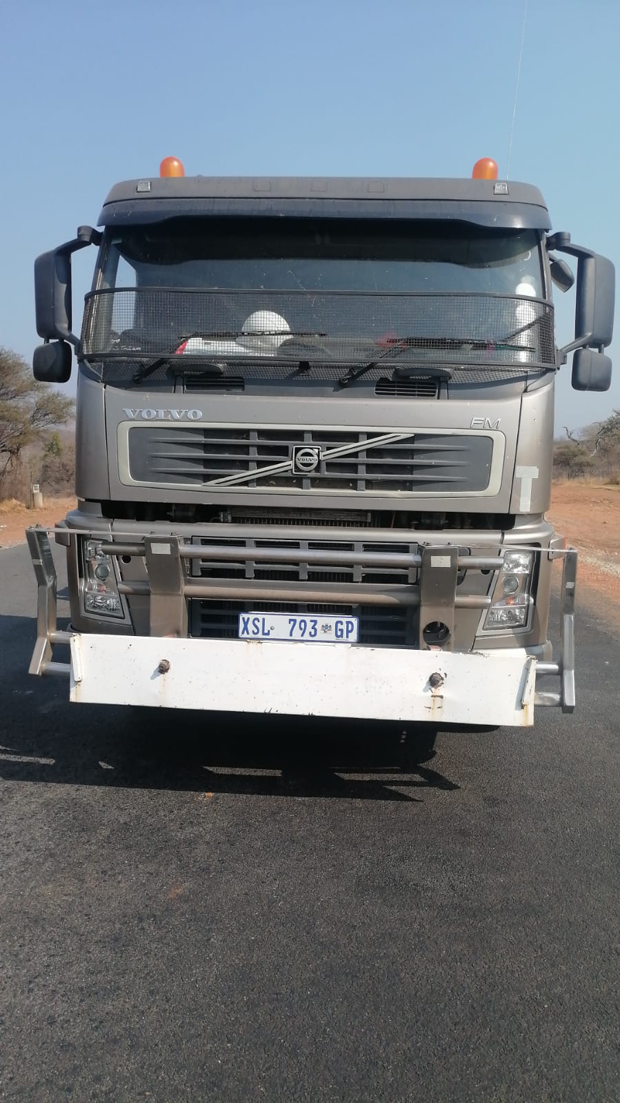 34 Ton Pickup Truck for hire in Ntokozo South Africa, Gauteng