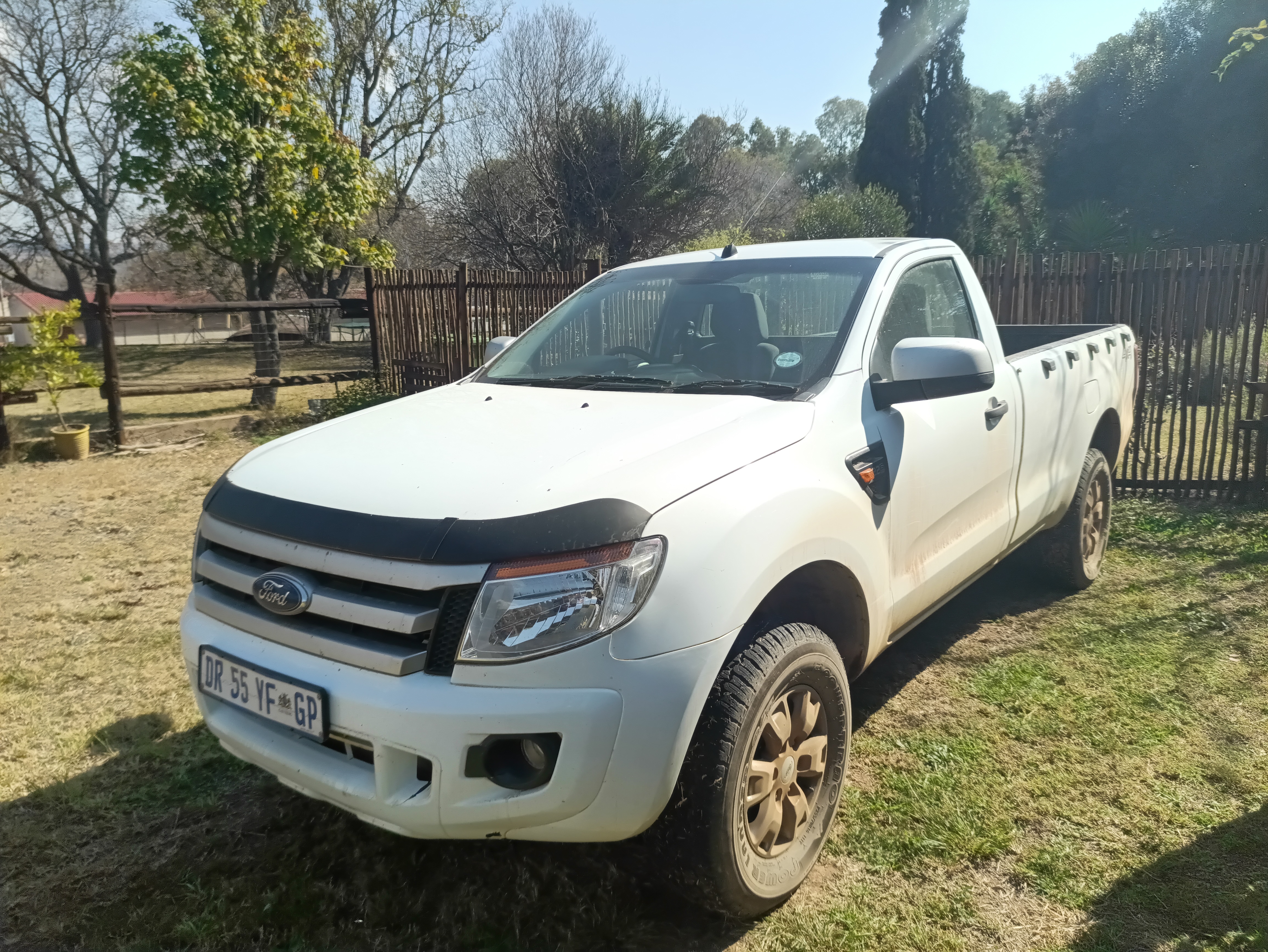 Bakkie for hire in Hugo Stassen South Africa, Gauteng