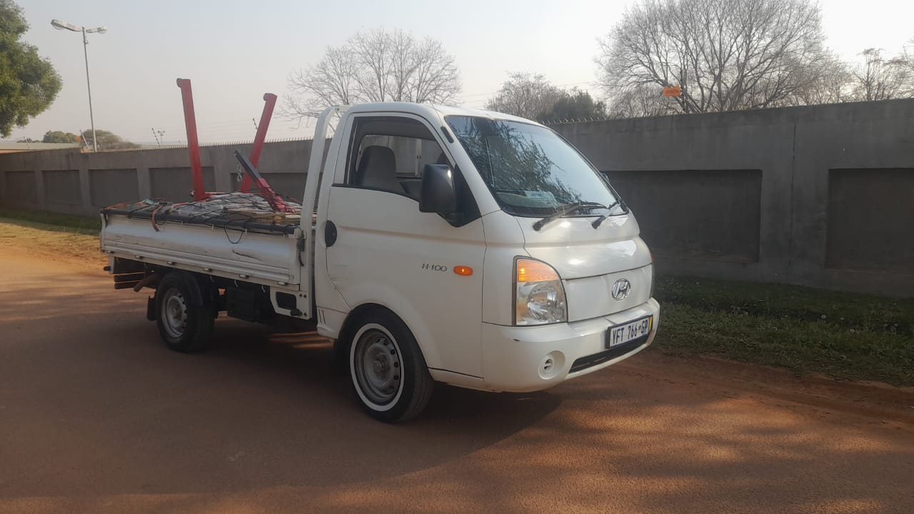 Bakkie for hire in Gabangaye Nkosi South Africa, Gauteng