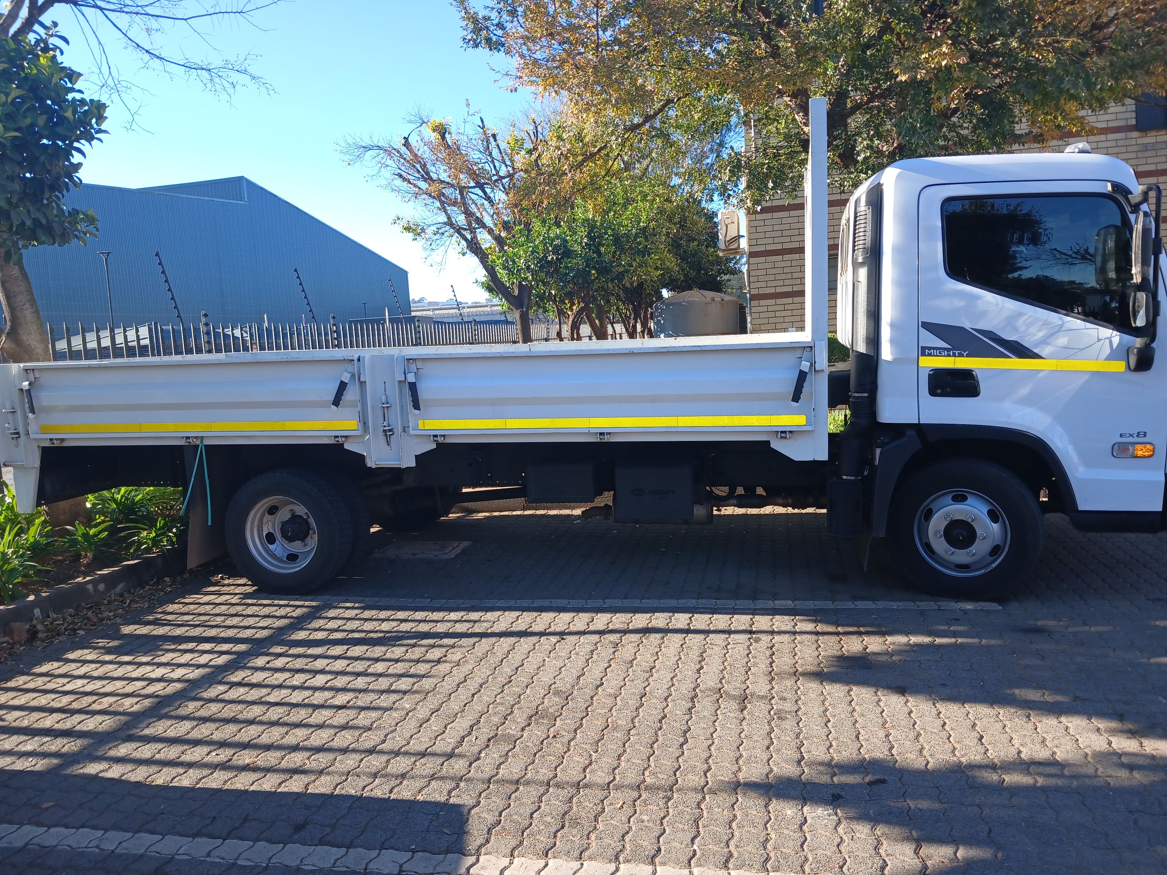 4 Ton Dropside for hire in George South Africa, Gauteng