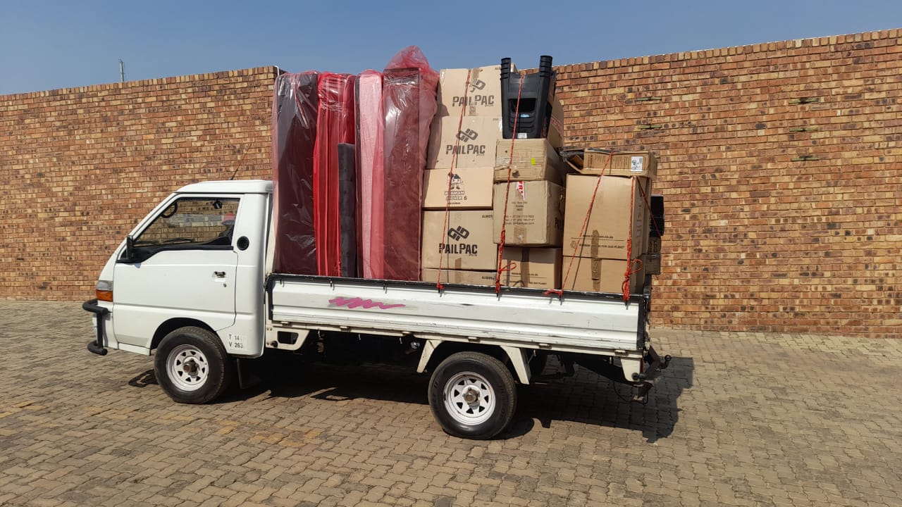 Truck Hire Near Me for hire in Pretoria/Atteridgeville Gauteng
