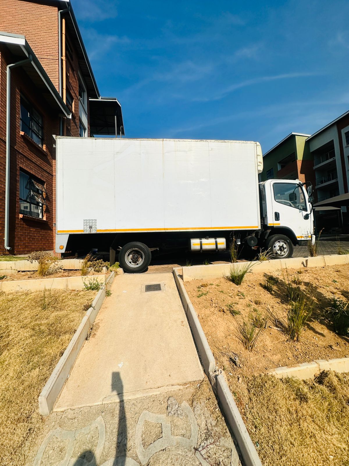4 Ton Refrigerated Lorry Near Me for hire