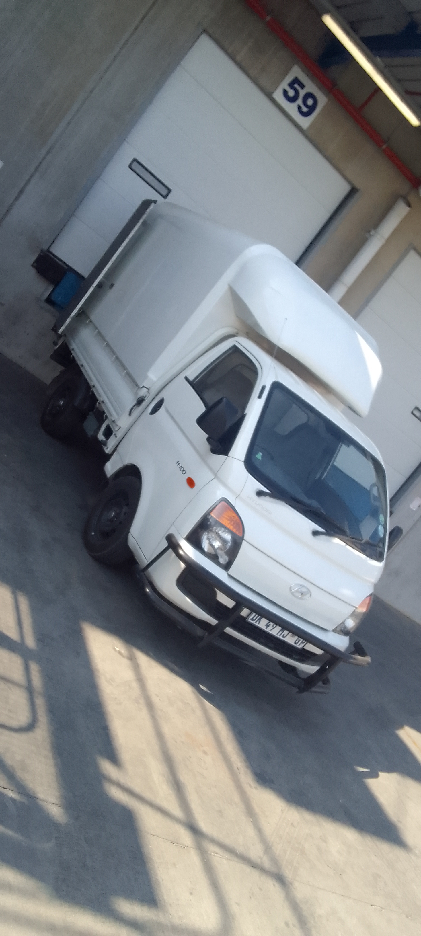 1.5 Ton Dropside for hire in Gauteng