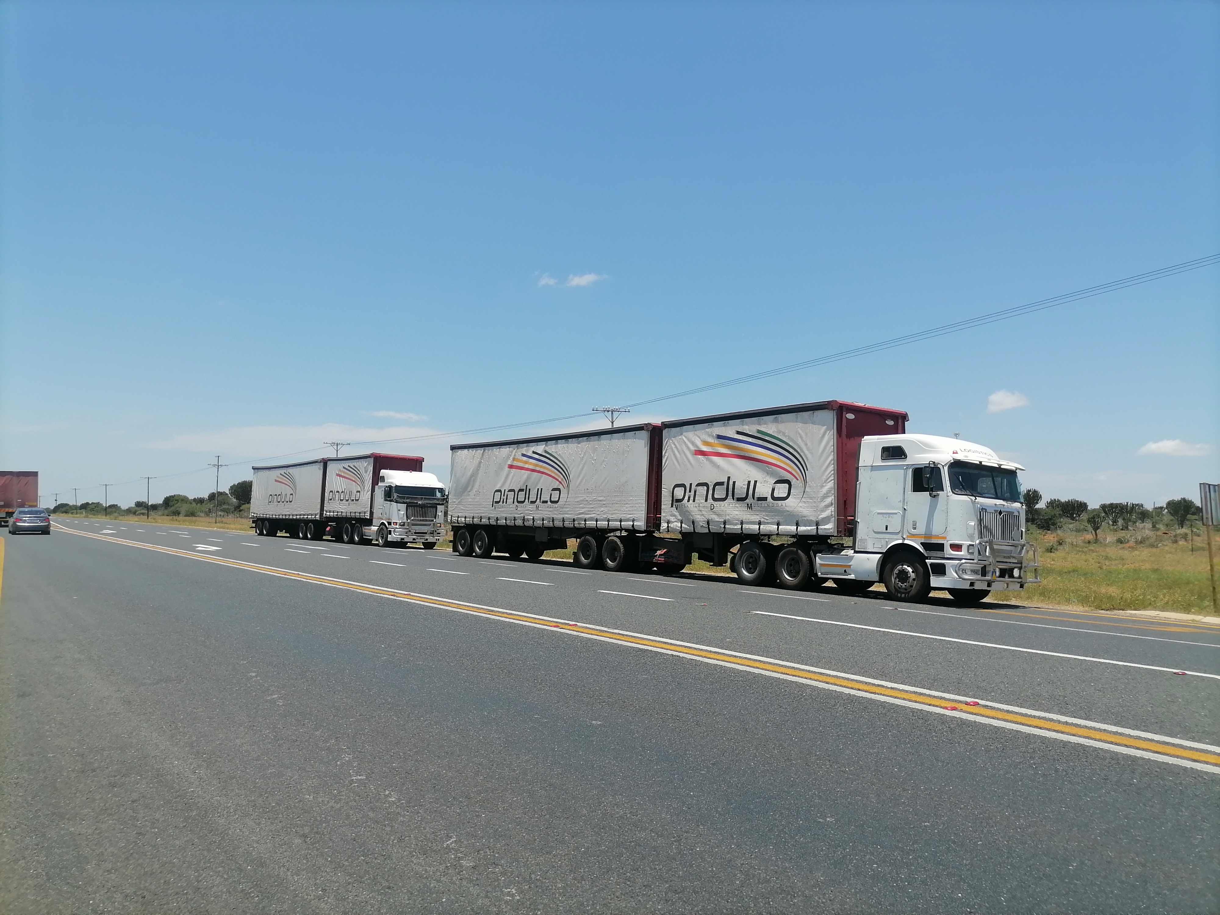 Superlink Tautliner for hire in Western Cape