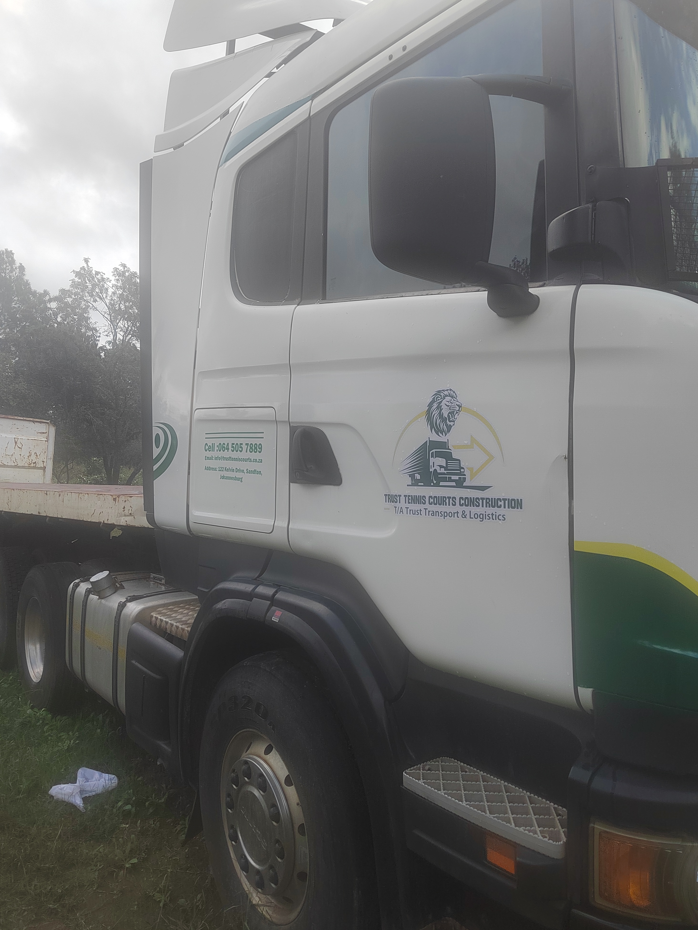 Superlink Flatdeck for hire