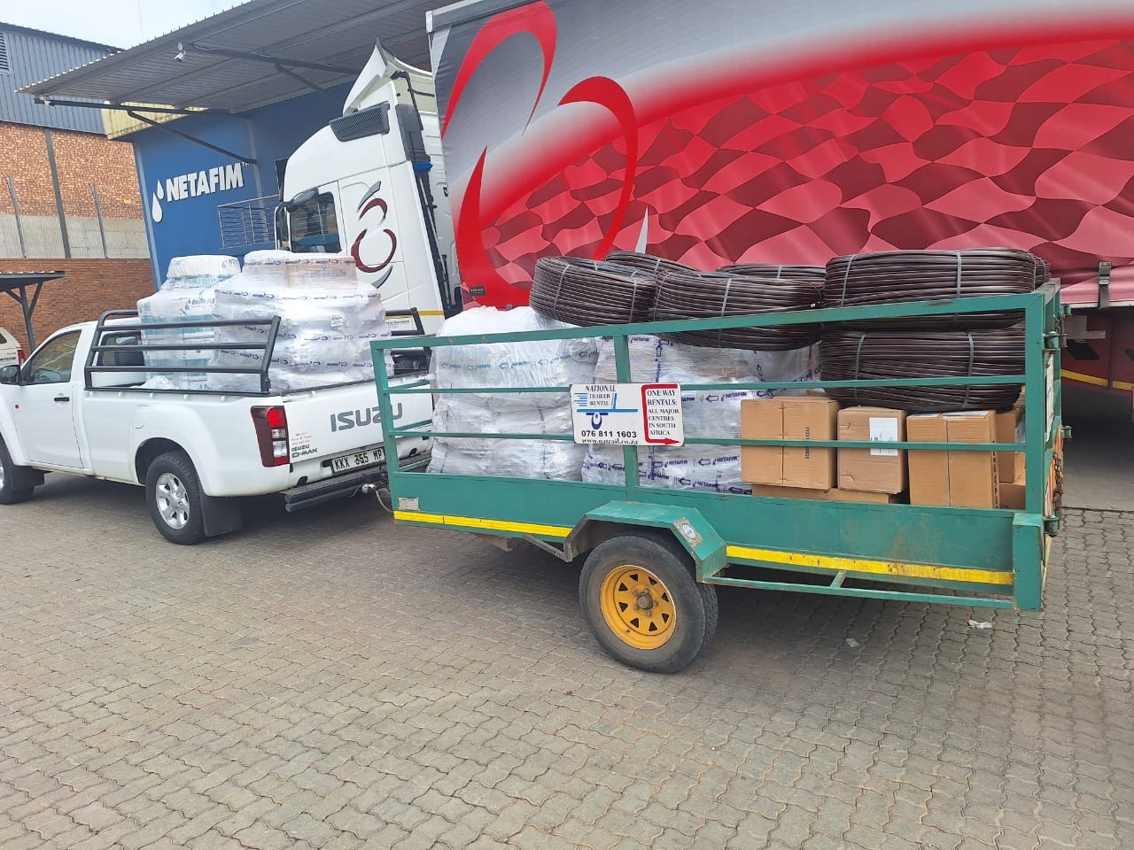 1 Ton BakkieLorry Truck Hire for hire in Nelspruit Mpumalanga, Whiteriver, Hazyview, Hoedspruit Mpumalanga