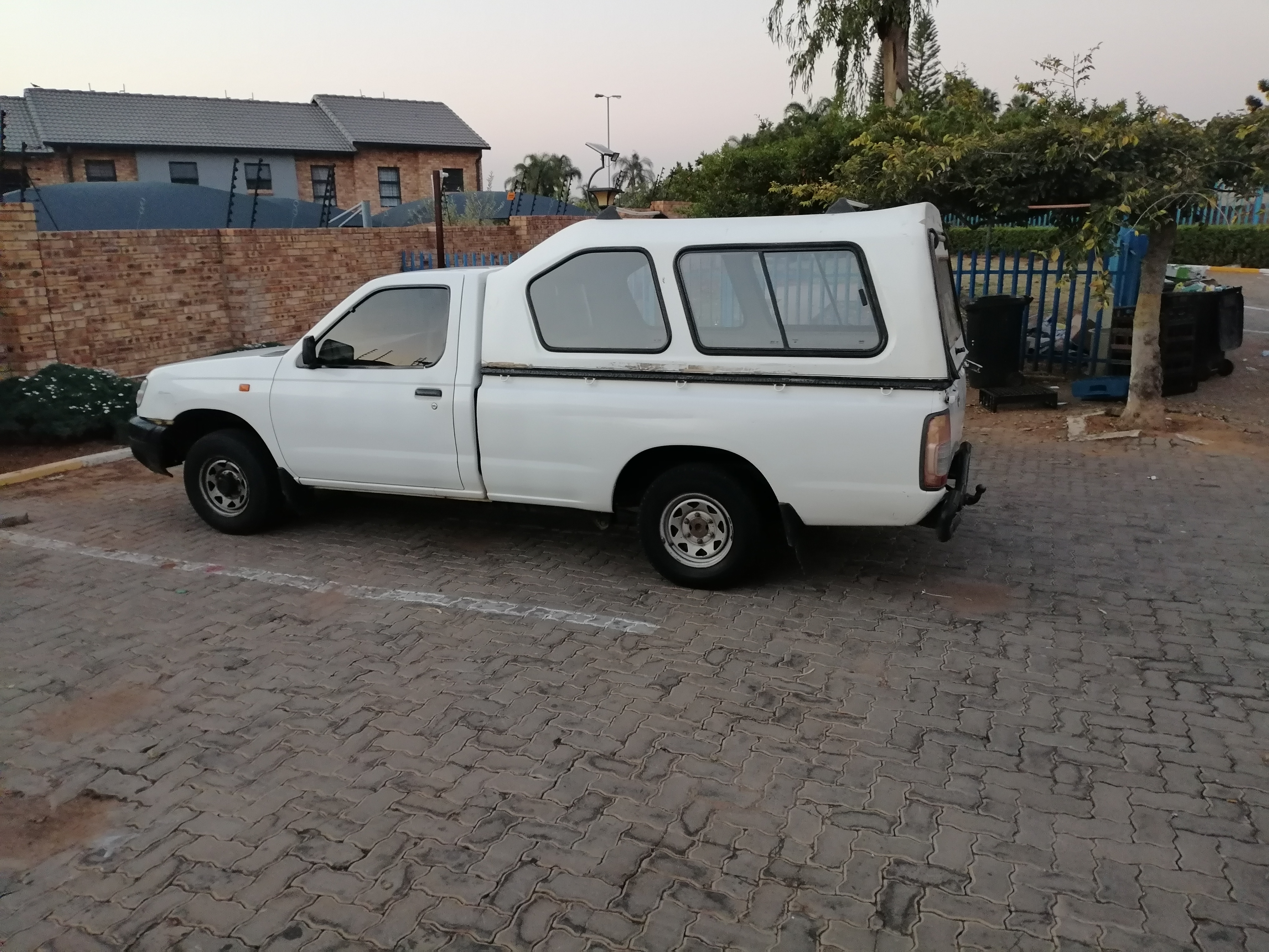 Moving Bakkie for hire in Pretoria Gauteng