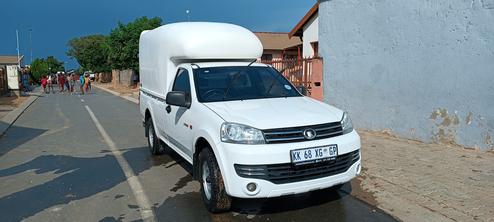 Van Bakkie Truck Hire for hire