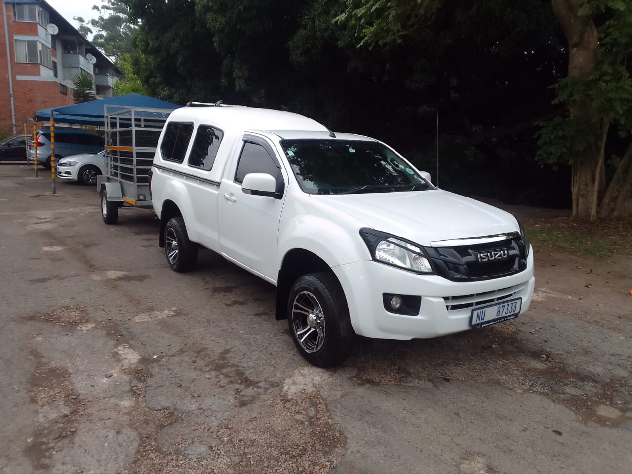 Bakkie with driver for hire near me for hire
