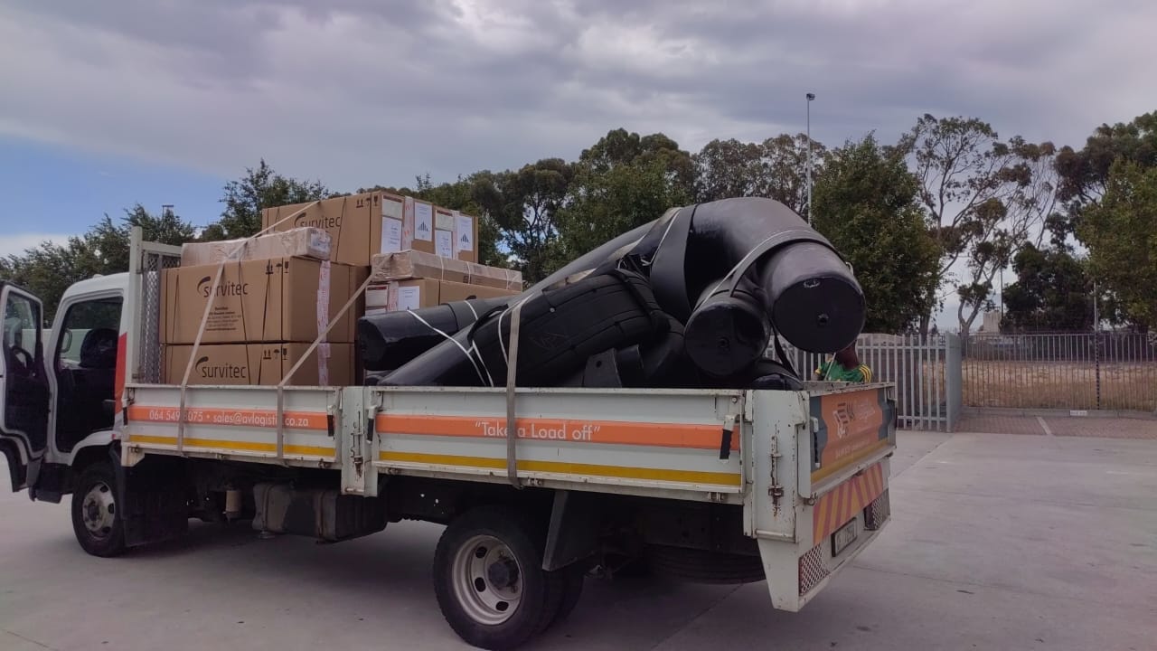 1 - 4 ton truck for hire in Cape Town Western Cape