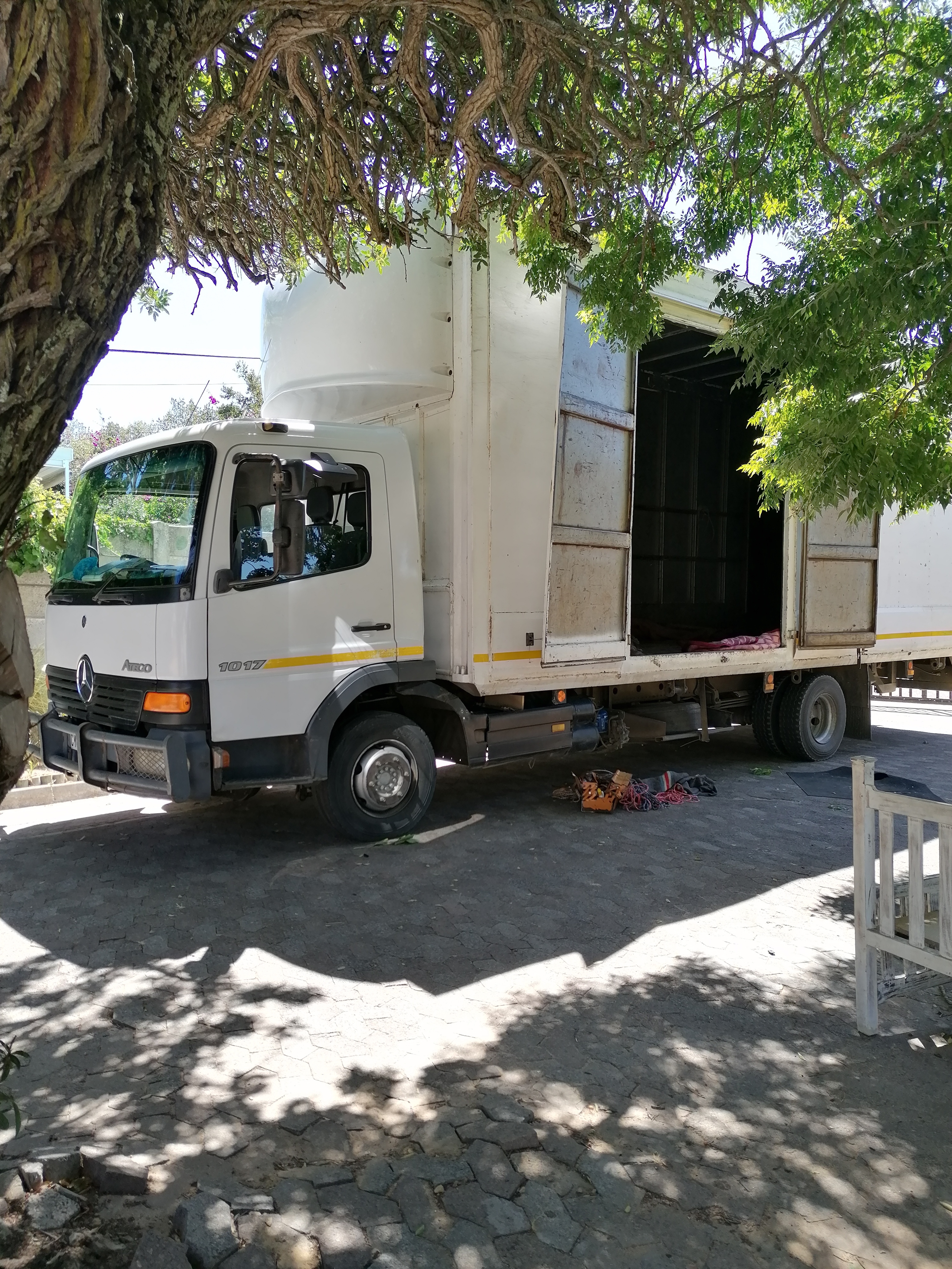 5 - 8 ton truck for hire in Cape Town  Western Cape