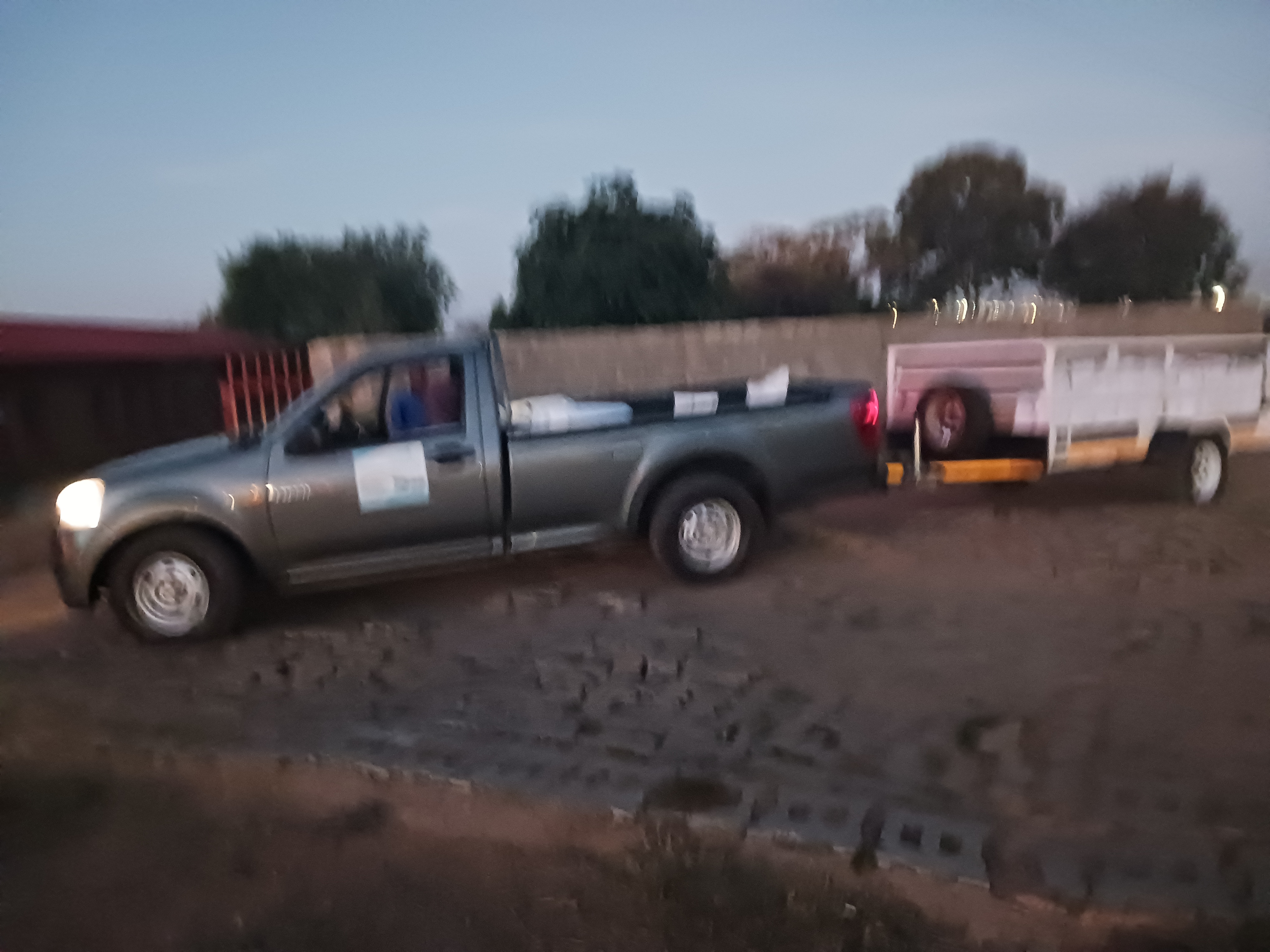 Pick Up Bakkie for hire