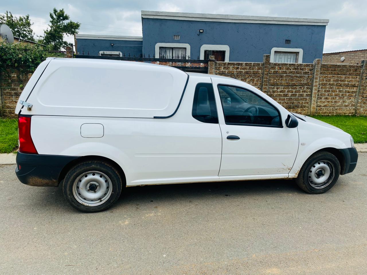 Courier Bakkie Hire Near Me for hire