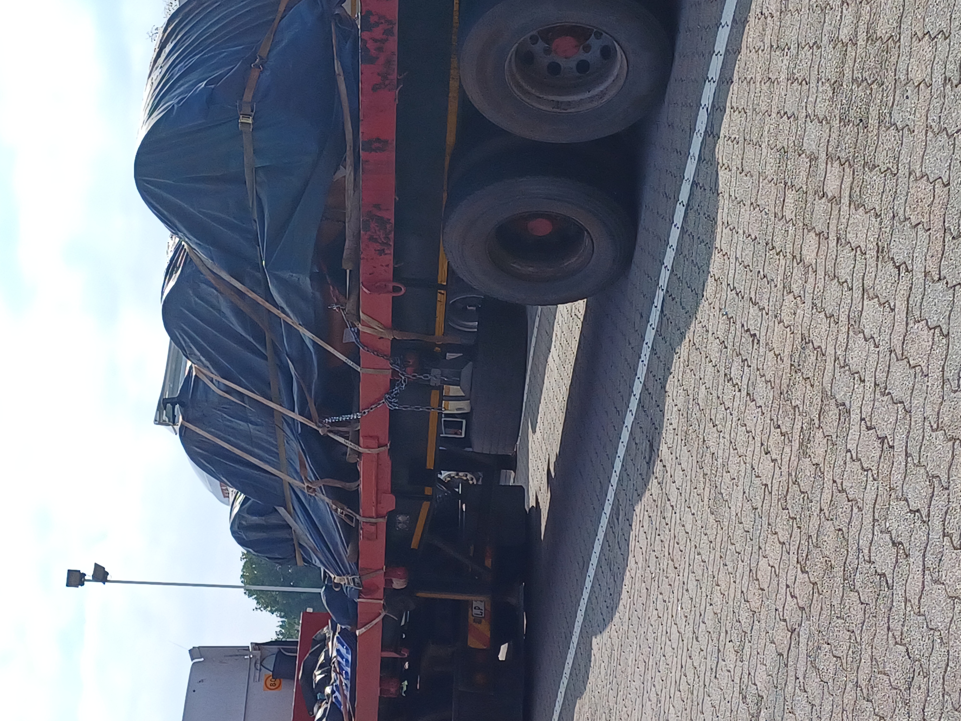 33 - 34 ton truck for hire in Johannesburg, Mpumalanga, vanderbijlpark  Gauteng